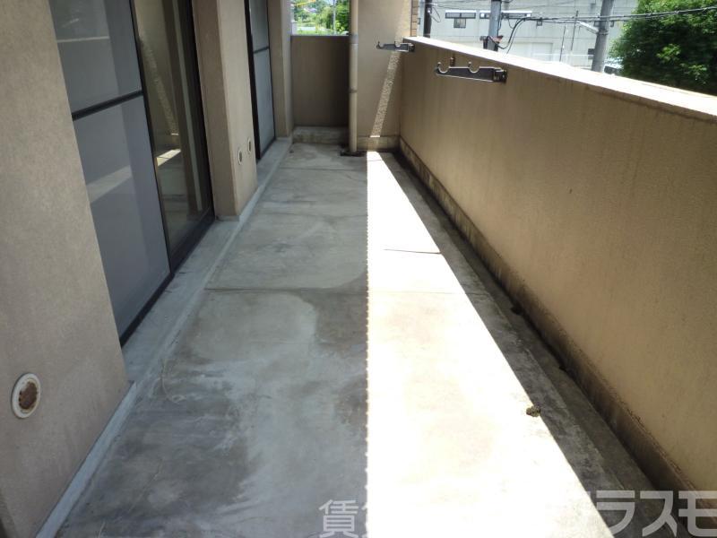 22/30 バルコニー