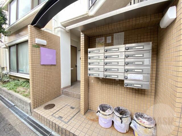 2/11 エントランス