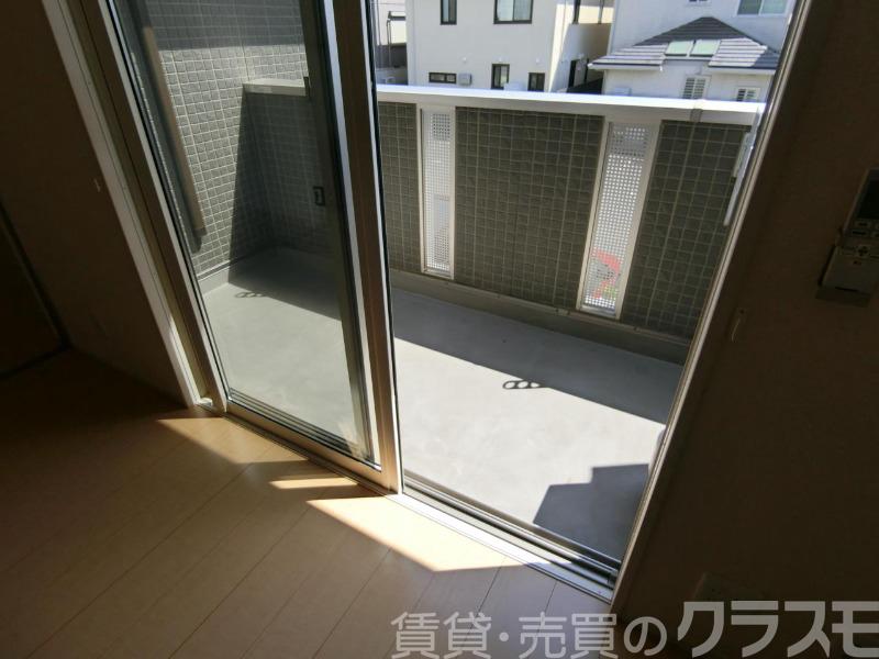 23/30 バルコニー