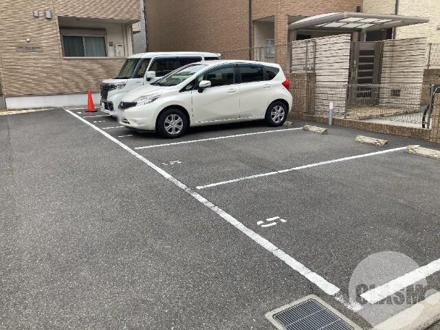 20/30 駐車場