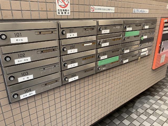 20/30 エントランス