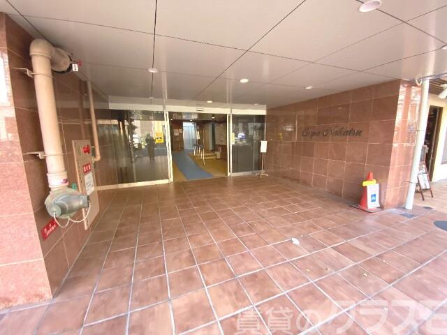 3/7 エントランス