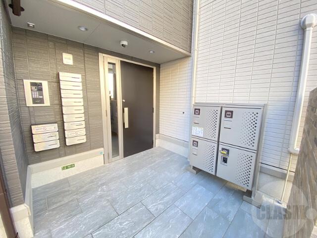 29/30 エントランス