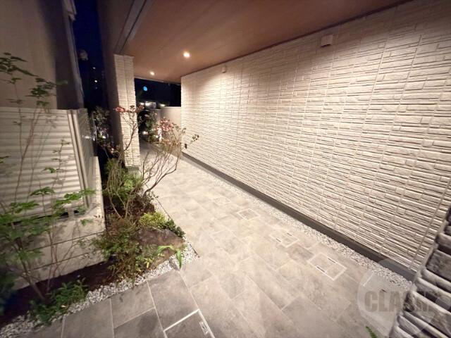 17/24 エントランス