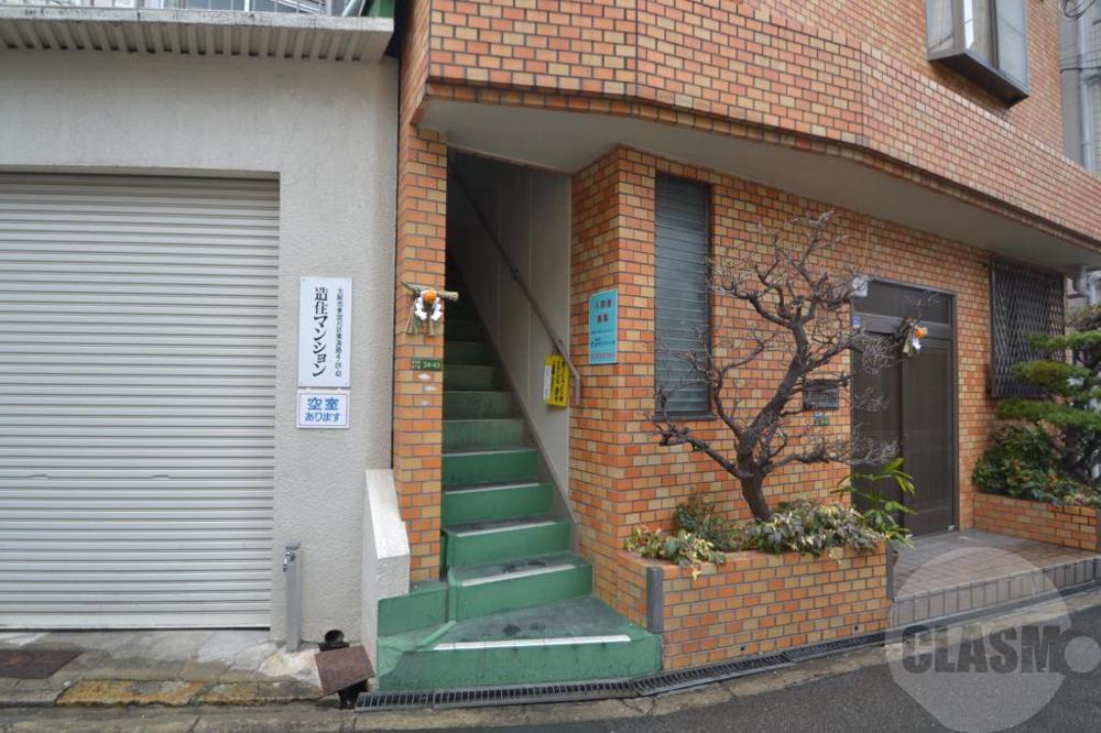 14/23 エントランス