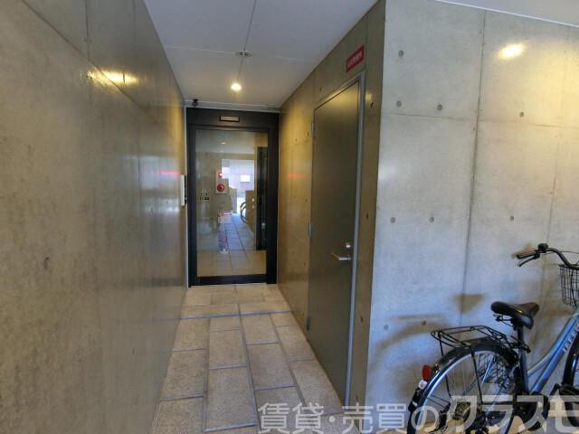 29/30 エントランス