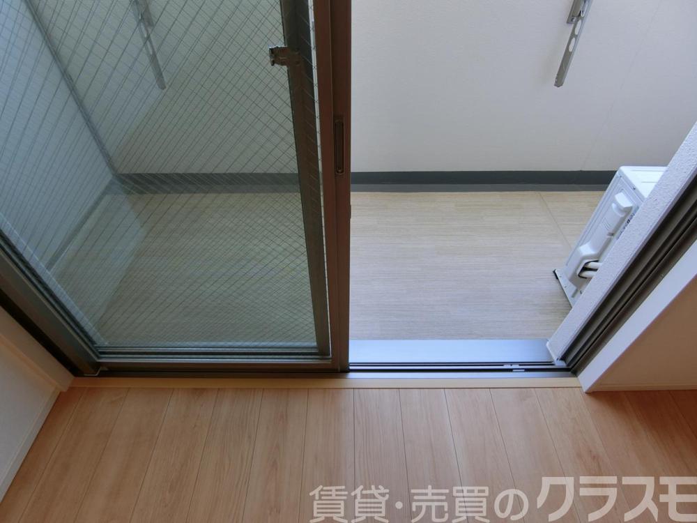 23/30 バルコニー