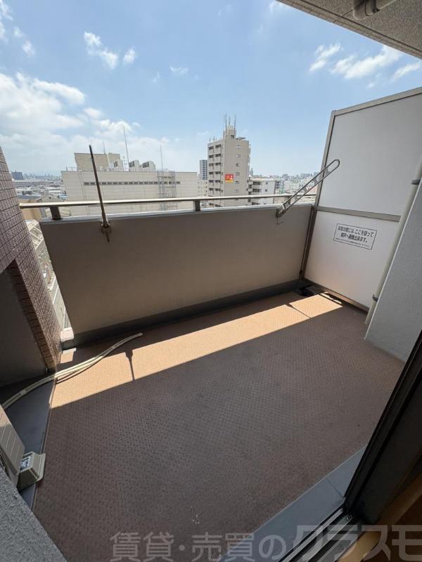 25/30 バルコニー