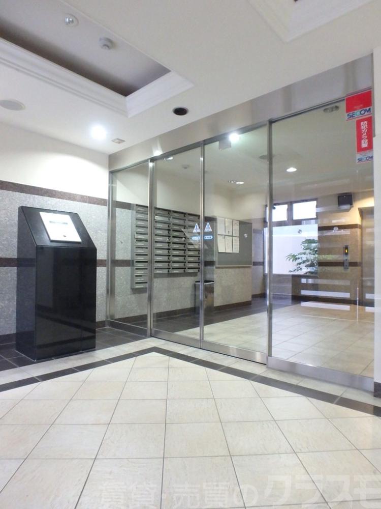 20/29 エントランス