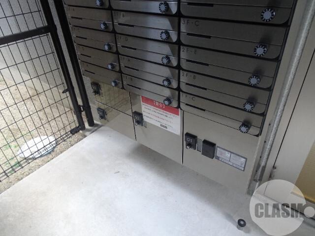 19/24 エントランス