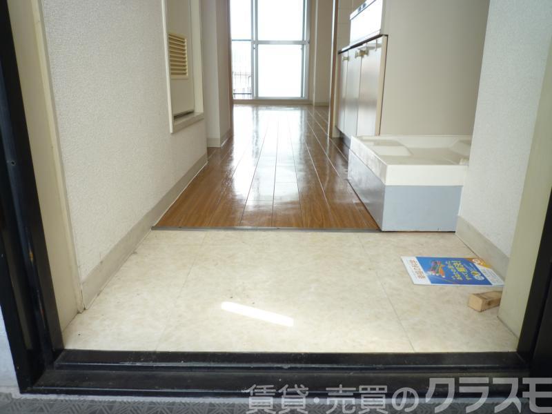 13/30 玄関