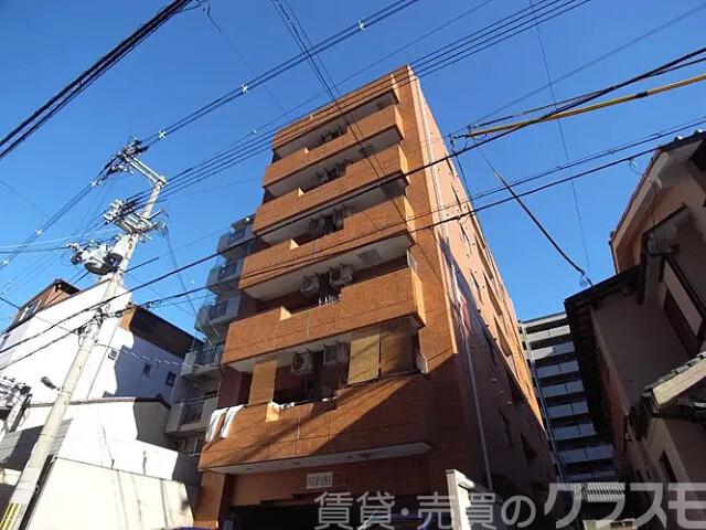 30/30 エントランス