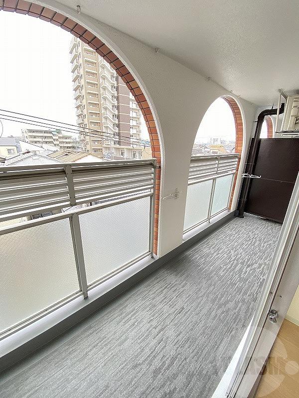 16/28 バルコニー