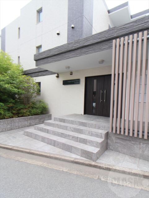 22/29 エントランス