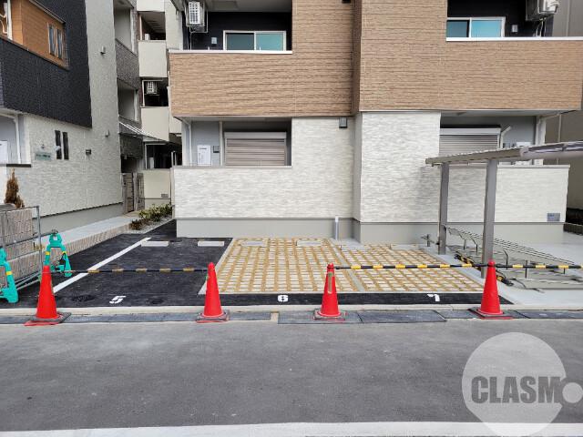 21/30 駐車場
