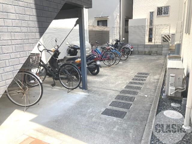 20/25 エントランス