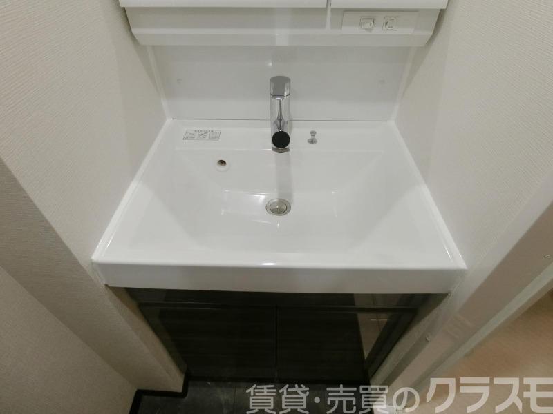 22/30 洗面