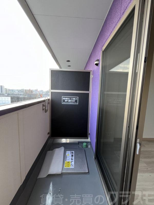 19/30 バルコニー