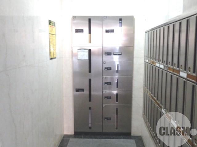 21/28 エントランス