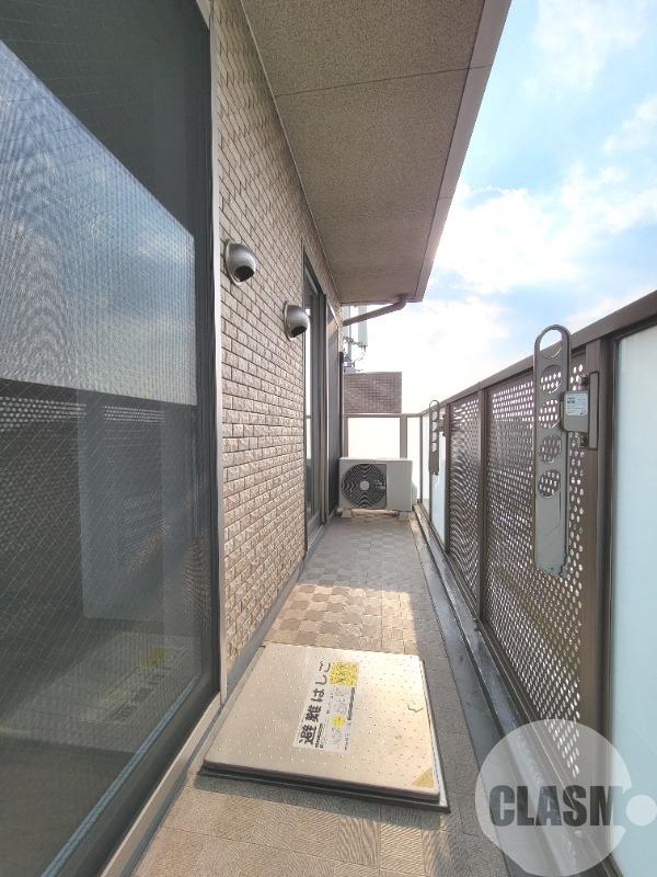 16/28 バルコニー