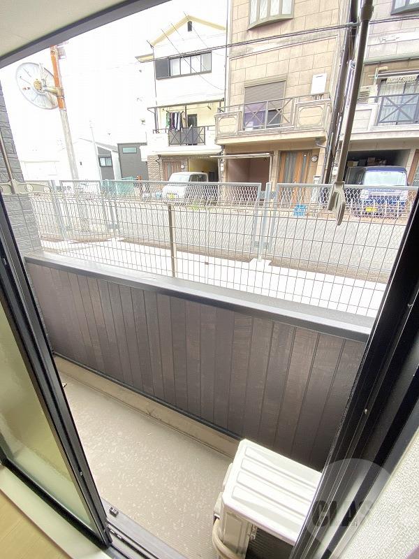 19/30 バルコニー