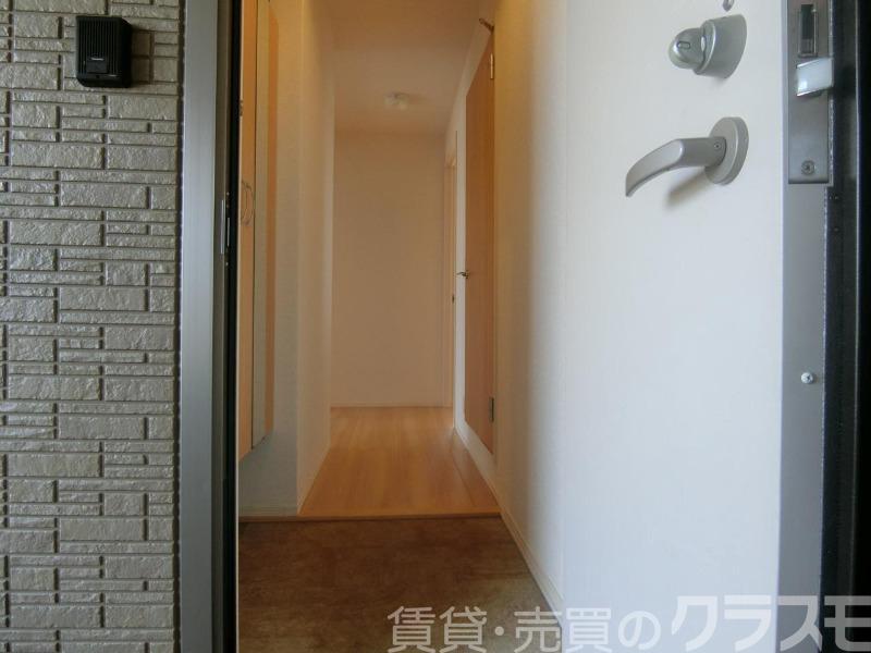 14/30 玄関