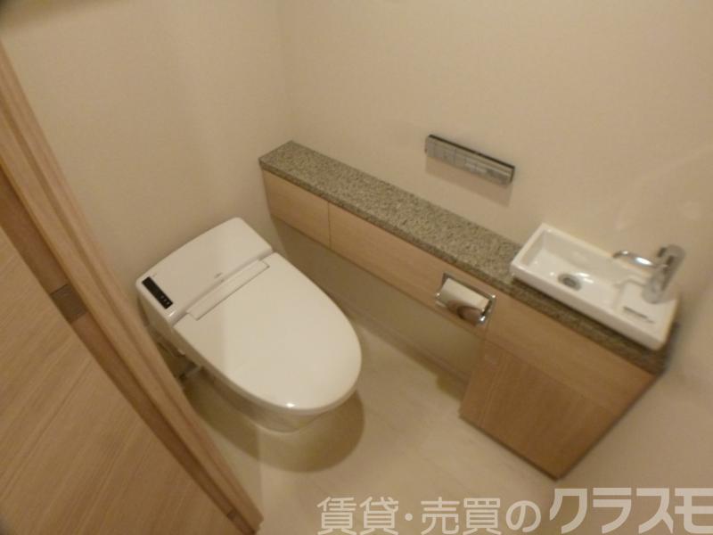 22/30 トイレ