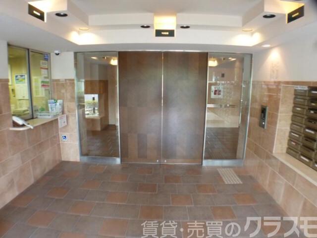 29/30 エントランス