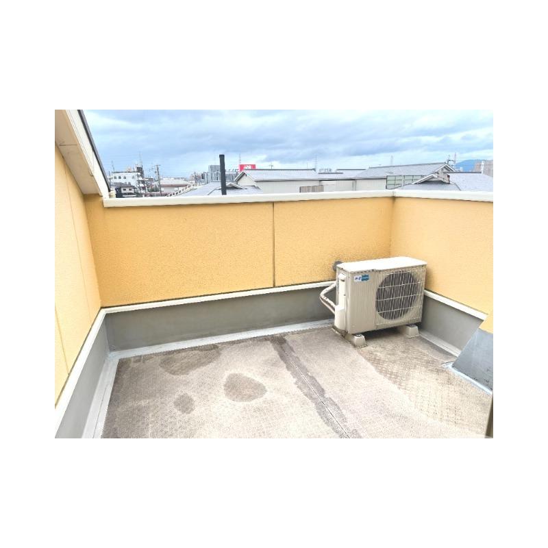 15/26 バルコニー