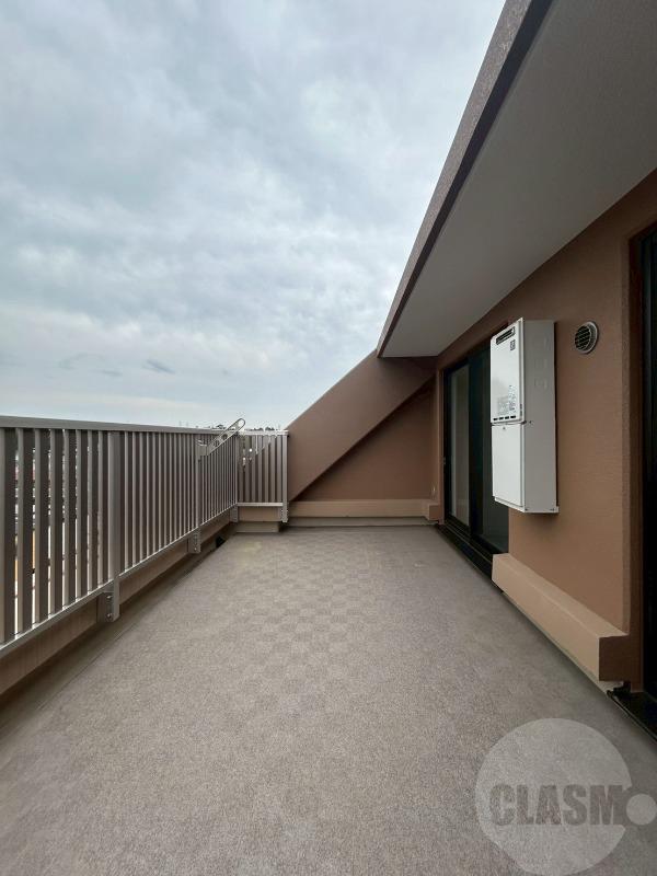 13/25 バルコニー