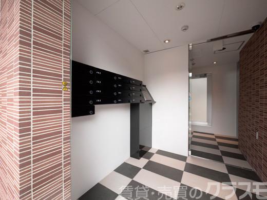 29/30 エントランス