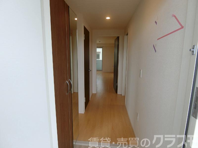 17/30 玄関