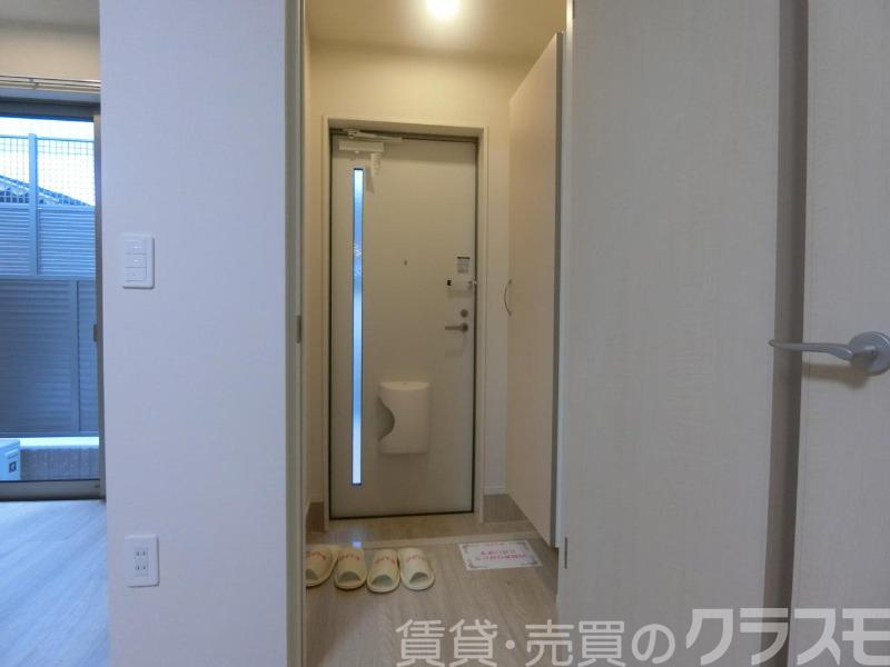 17/30 玄関