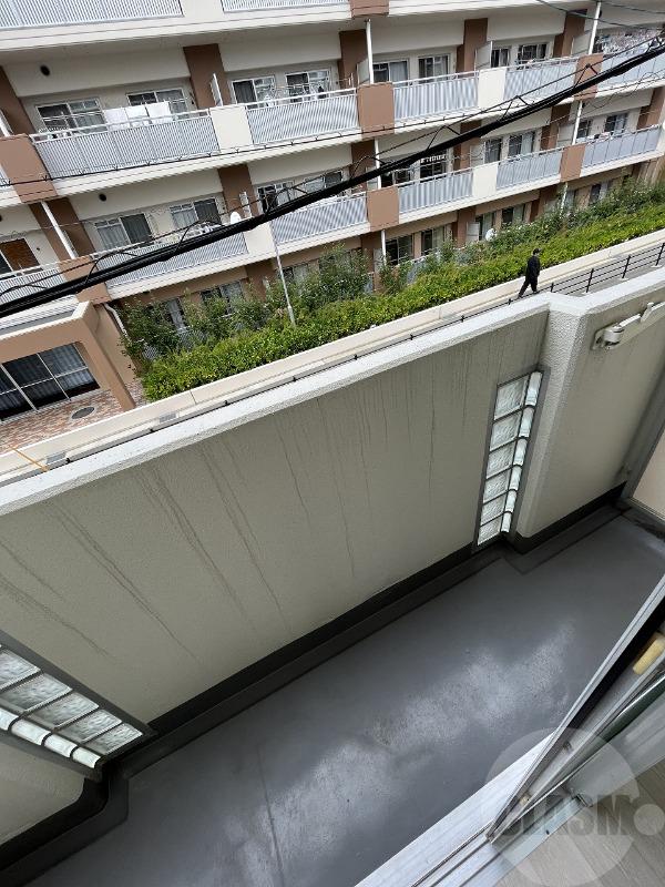 15/26 バルコニー