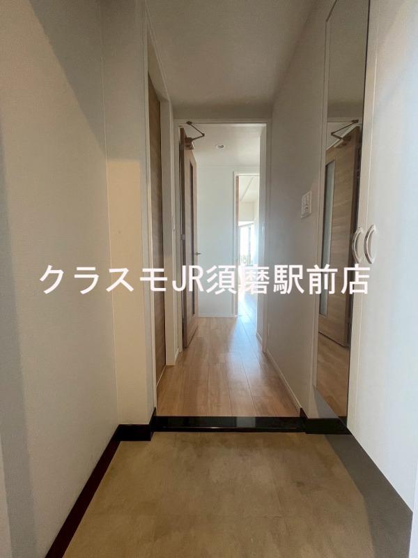 19/30 玄関