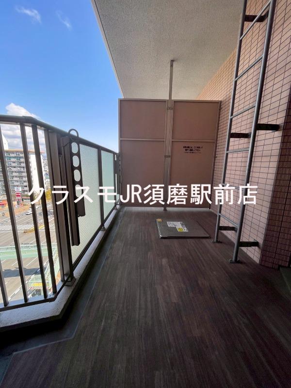 25/30 バルコニー