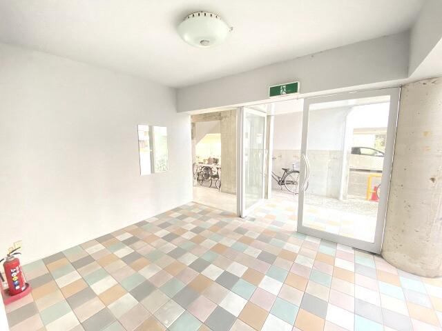 2/11 エントランス