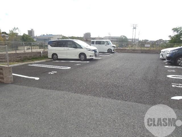 2/11 駐車場