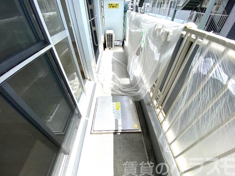 16/25 バルコニー