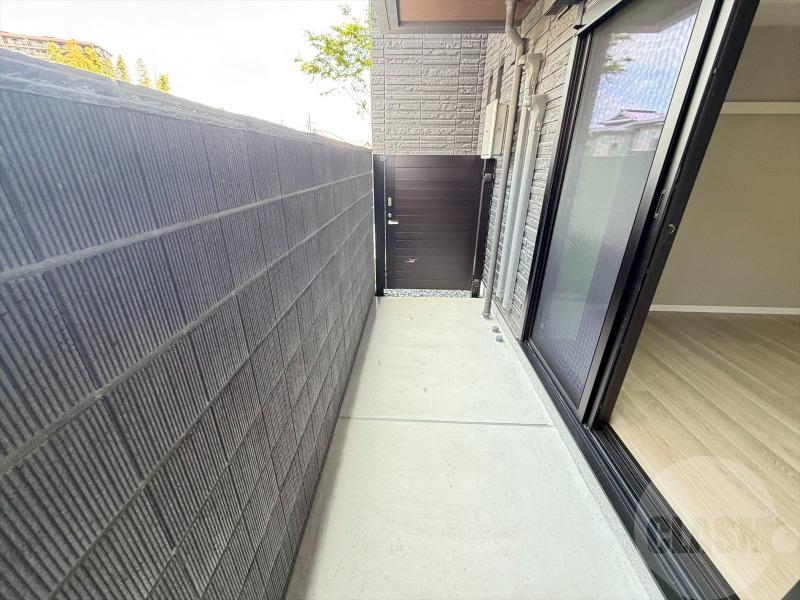 15/28 バルコニー