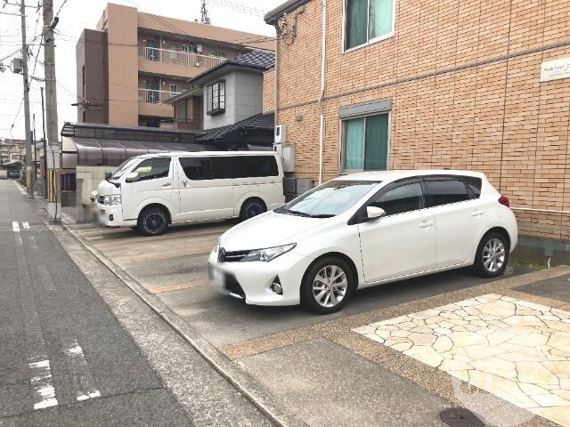 19/24 駐車場