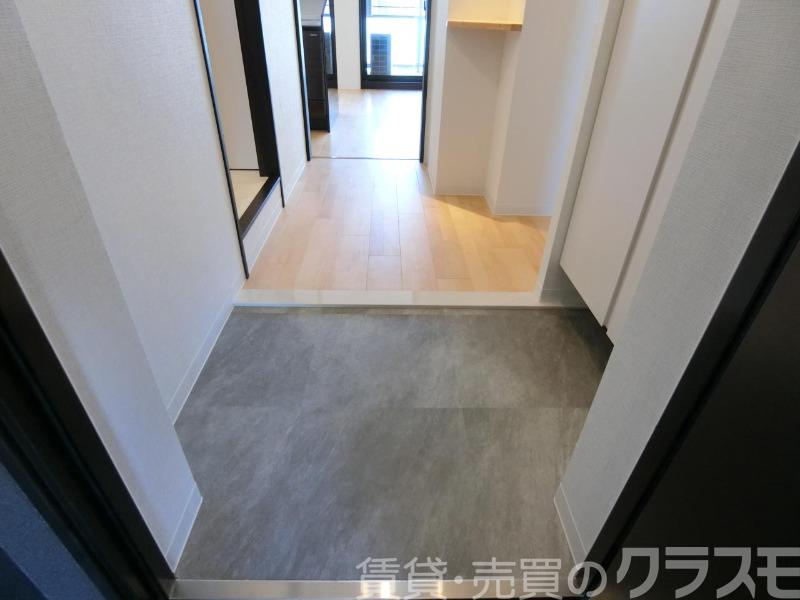 14/30 玄関