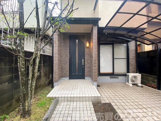 2/3 エントランス