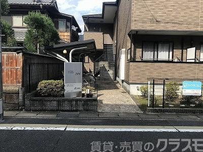 29/30 エントランス