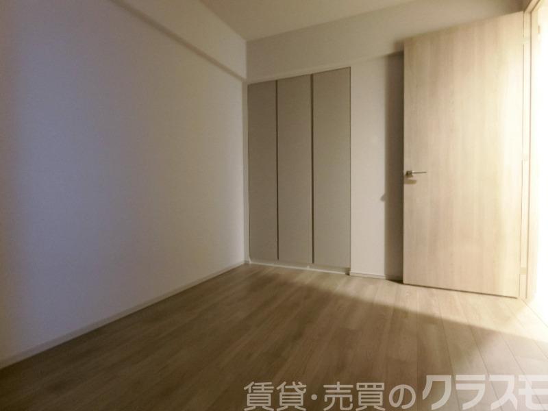 14/30 寝室