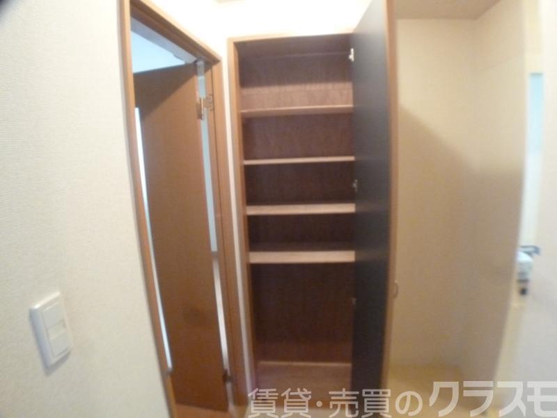 13/30 収納