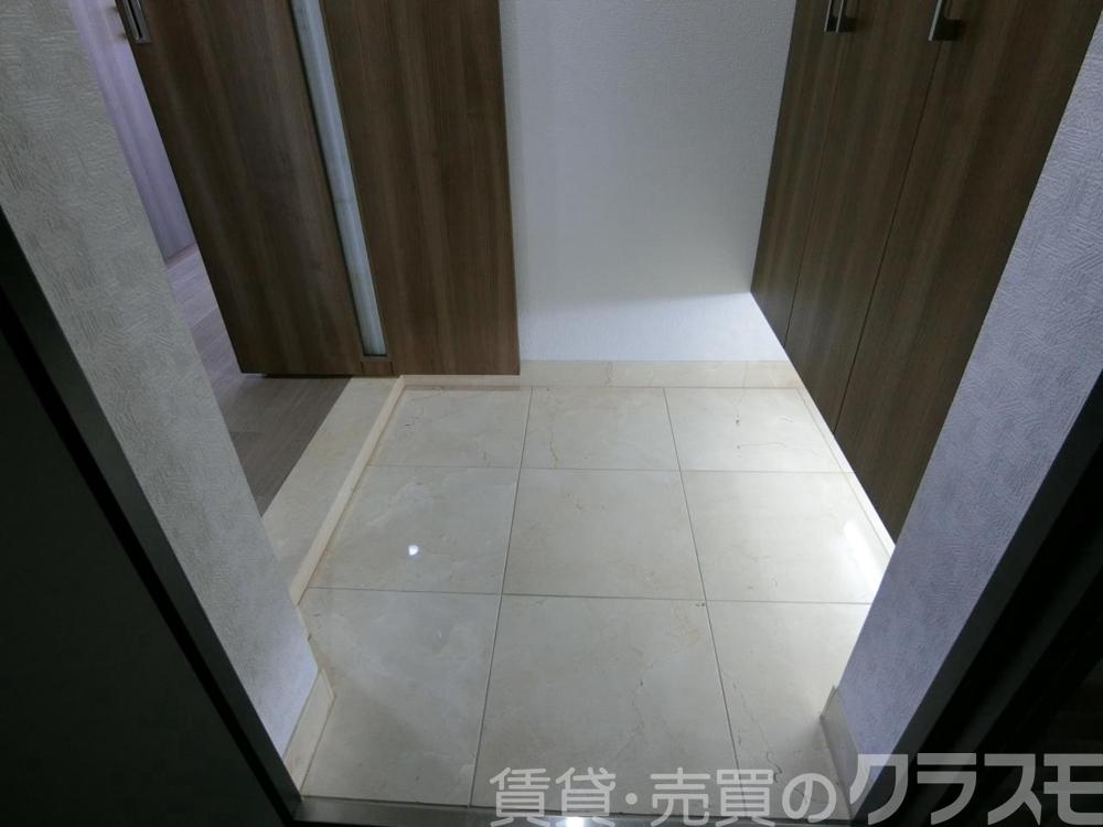 15/30 玄関