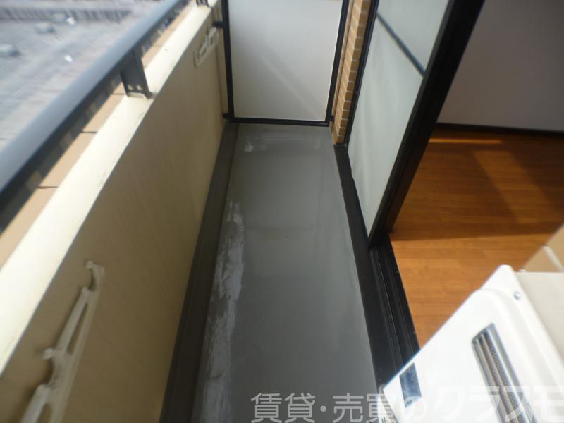 25/30 バルコニー