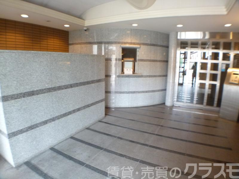 29/30 エントランス