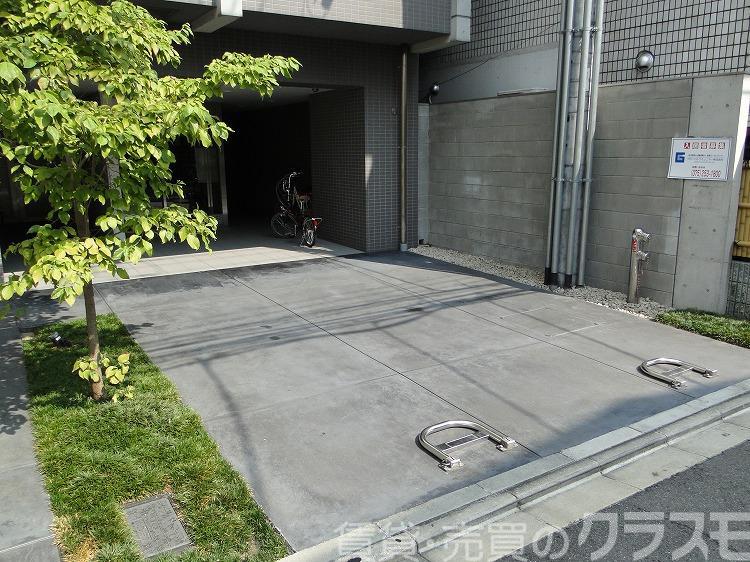 2/4 エントランス